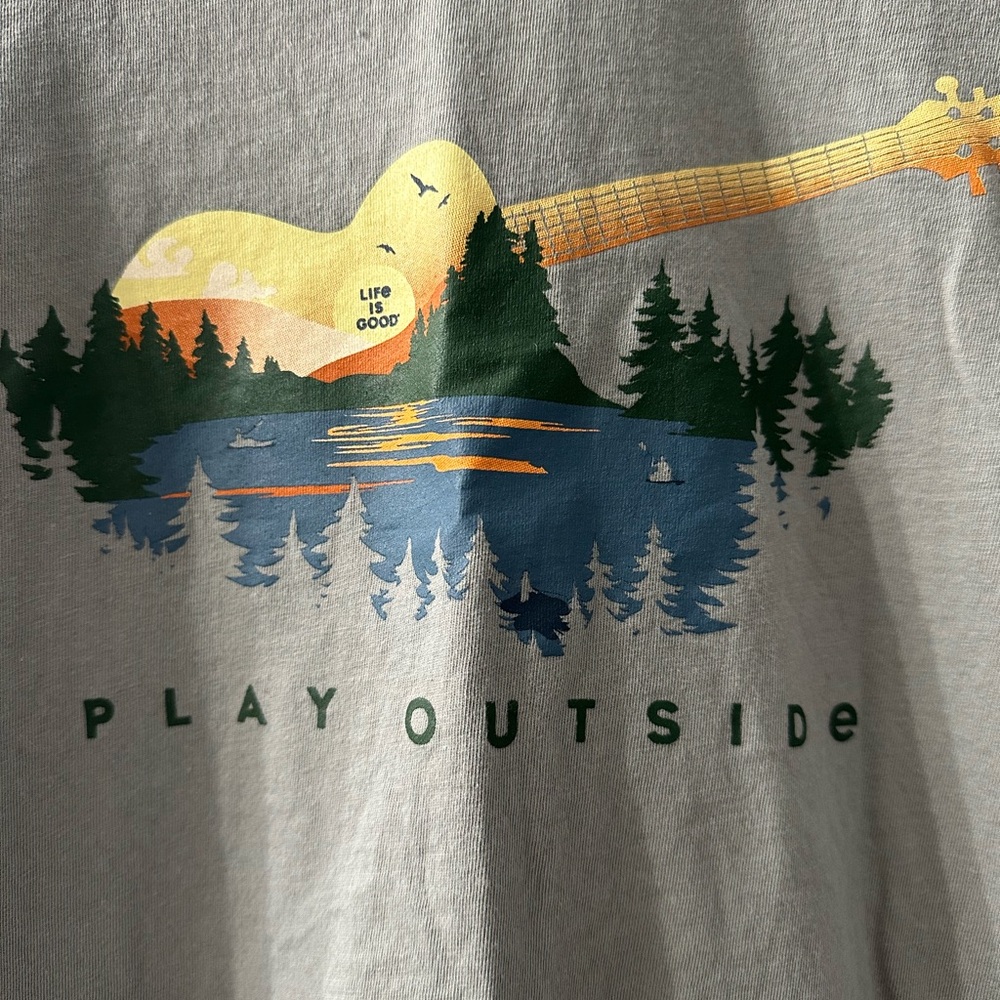 Life Is Good t-shirt